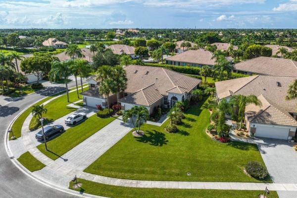 Ashford Green At Aberdeen, 6904 Cairnwell Dr, Boynton Beach, Florida 33472, image 1