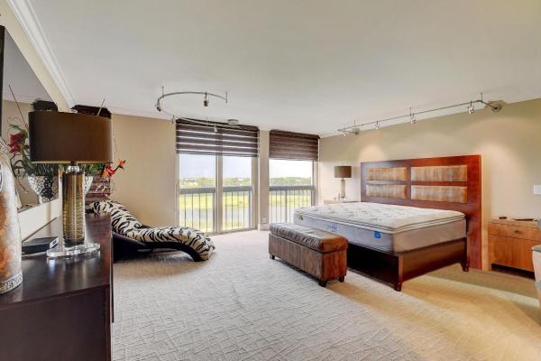 Bridgewood Midrise At Boca West Country Club, 1571 Bridgewood Dr, Boca Raton, Florida 33434, image 2