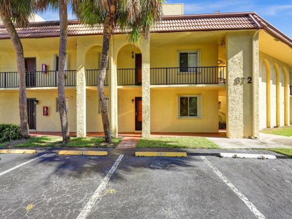 Boca Terrace, 872 SW 9th Street Cir #103, Boca Raton, Florida 33486, image 1