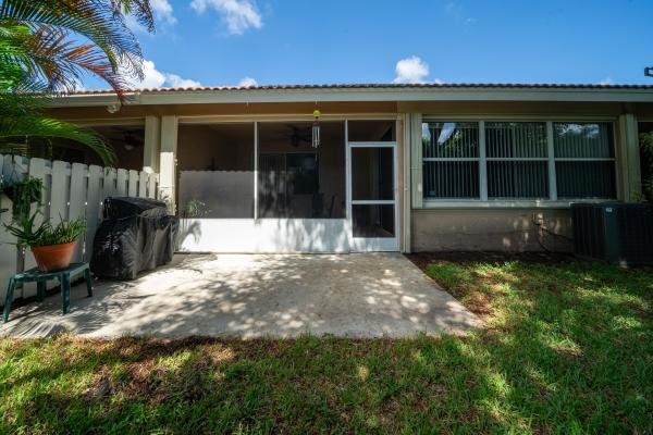 Coral Trace, 319 E Coral Trace Cir E, Delray Beach, Florida 33445, image 2