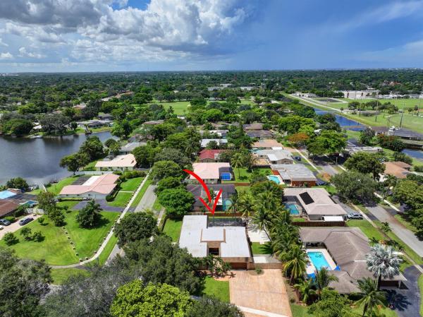 Lakeview Estates, 6521 SW 20th St, Plantation, Florida 33317, image 1