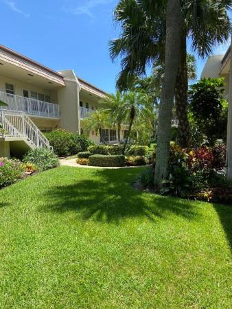 Snug Harbor Gardens, 600 Snug Harbor Dr #A7, Boynton Beach, Florida 33435, image 2