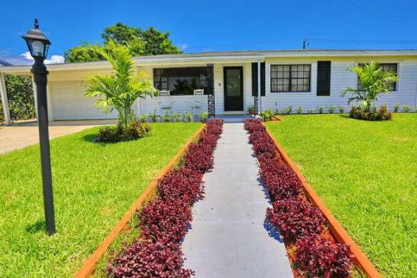 Lake Osborne Heights, 826 Cochran Dr, Lake Worth Beach, Florida 33461, image 1