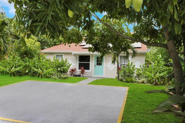West Gate Estates, 2723 Hiawatha Ave, West Palm Beach, Florida 33409, image 1