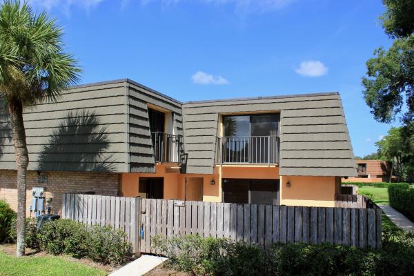 Village Of Sandalwood Lakes, 720 7th Way, West Palm Beach, Florida 33407, image 2