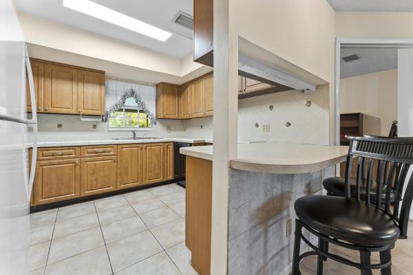 Kenwood, 4782 Cambridge St, Lake Worth Beach, Florida 33463, image 3