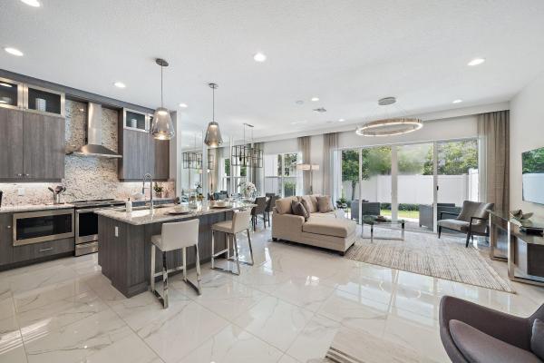 Pointe Midtown, 4904 Pointe Midtown Way, Palm Beach Gardens, Florida 33418, image 1