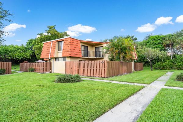 Banyan Lake, 23106 Oxford Pl #A, Boca Raton, Florida 33433, image 1