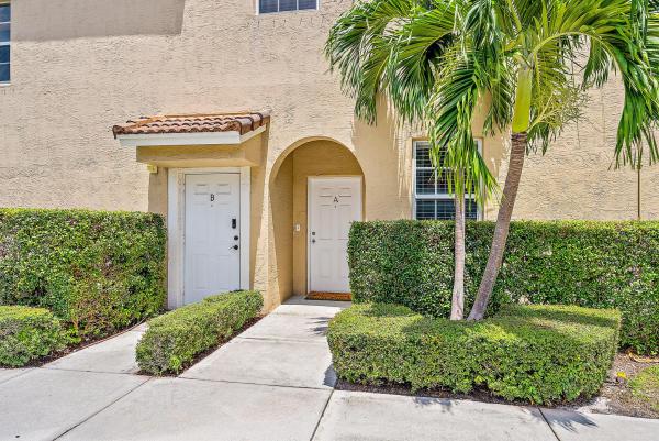 Tequesta Trace, 103 Lighthouse Cir #A, Tequesta, Florida 33469, image 1
