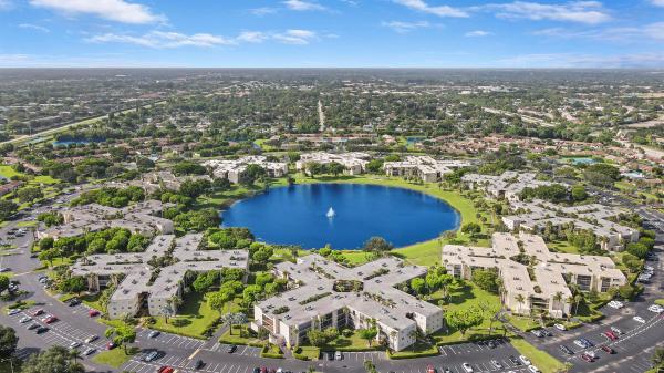 Evergreen At Las Verdes, 5310 Las Verdes Cir #304, Delray Beach, Florida 33484, image 1