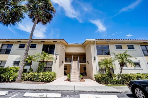 Palm Beach Grande, 1566 Lake Crystal Dr #G, Royal Palm Beach, Florida 33411, image 1