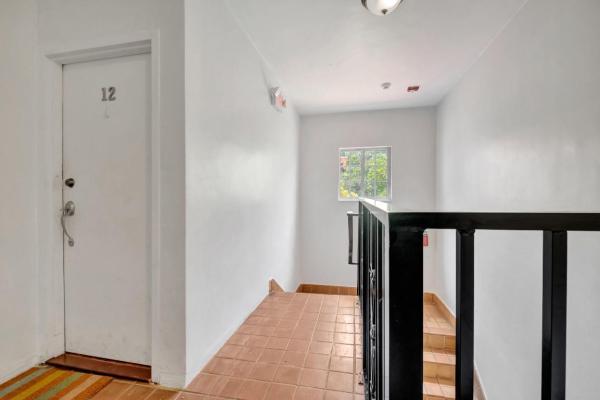 Harriet Court, 1500 Pennsylvania Ave #12a, Miami Beach, Florida 33139, image 2