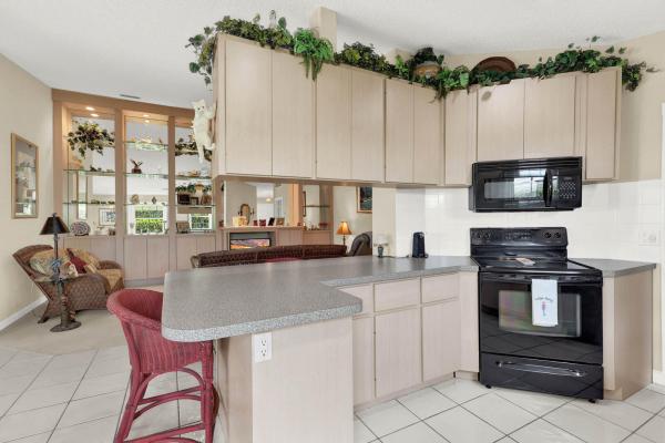 1789 SW Waterfall Blvd, Florida 34990, image 2