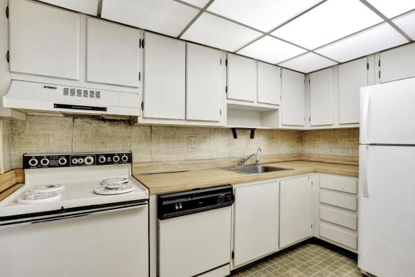 Concord Village, 6301 N University Dr #117, Tamarac, Florida 33321, image 1