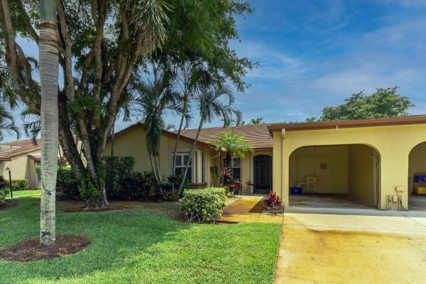 Forest Grove Patio Homes At Indian Spring, 6005 Forest Grove Dr #1, Boynton Beach, Florida 33437, image 2