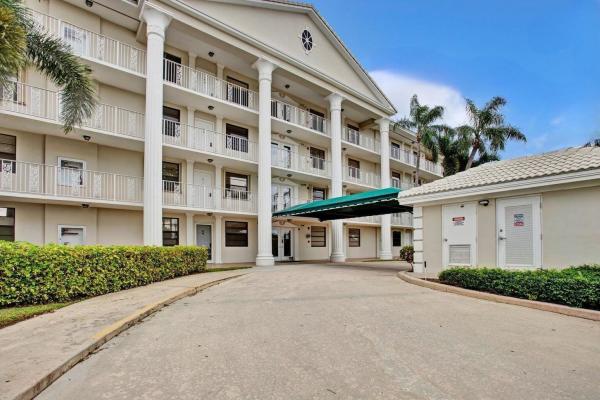 Whitehall At Camino Real, 6073 Balboa Cir #201, Boca Raton, Florida 33433, image 1