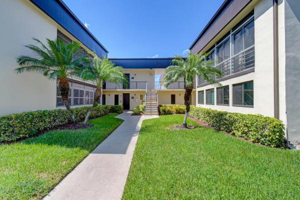 Capri At Kings Point, 61 Capri B, Delray Beach, Florida 33484, image 1