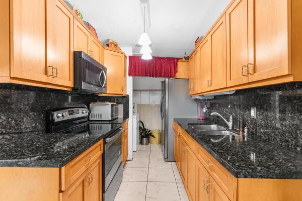 Patterson Park, 5631 NE 3rd Ave, Oakland Park, Florida 33334, image 1