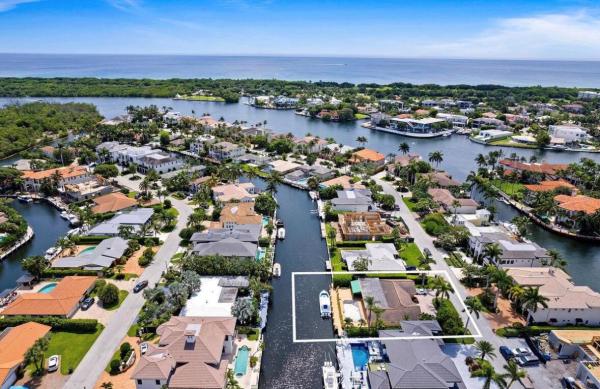 Golden Harbour, 541 Golden Harbour Dr, Boca Raton, Florida 33432, image 1