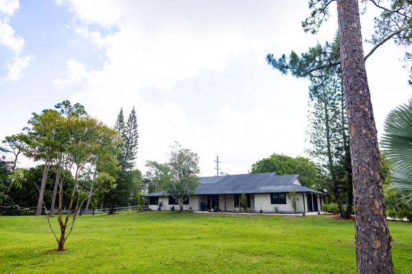 Homeland, 6020 Sugarcane Ln, Lake Worth, Florida 33449, image 1