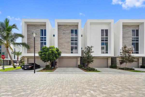 Moderne Boca, 1720 NW 42nd Dr, Boca Raton, Florida 33431, image 1