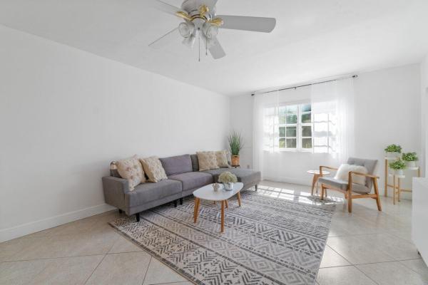 Lakeview Greens, 1700 Dover Rd #110A, Delray Beach, Florida 33445, image 2
