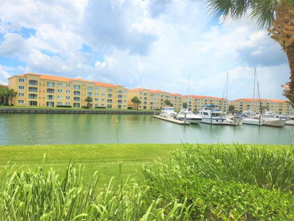 Harbour Isle East, 8 Harbour Isle Dr #106, Fort Pierce, Florida 34949, image 1