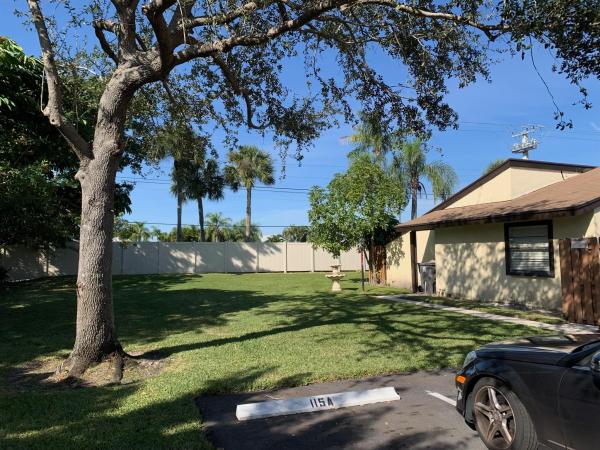 Foxwood Estates Of Lakeside Green, 4958 Alder Dr #A, West Palm Beach, Florida 33417, image 1