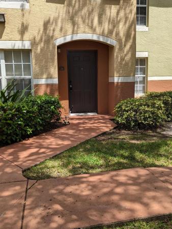 Spa At Sunset Isles, 10282 S Fox Trail Rd #208, Royal Palm Beach, Florida 33411, image 1