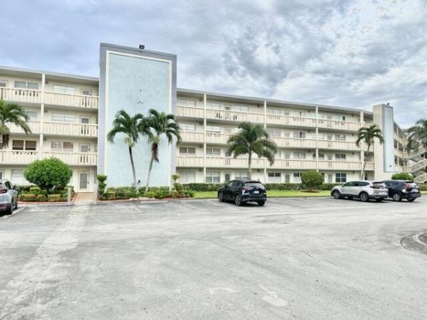 Ainslie At Century Village, 4003 Ainslie A, Boca Raton, Florida 33434, image 1