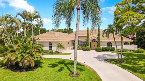 Turtle Creek Village, 109 SE Turtle Creek Dr, Tequesta, Florida 33469, image 1