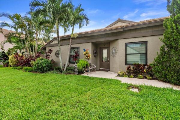 Cinnamon, 5045 Sesame St, Palm Beach Gardens, Florida 33418, image 1