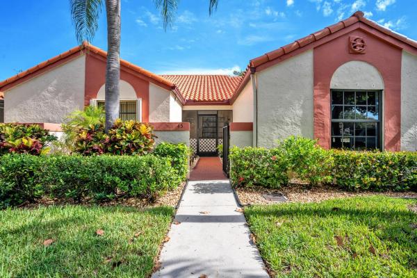 Centennial Square, 45 Centennial Ct, Deerfield Beach, Florida 33442, image 1