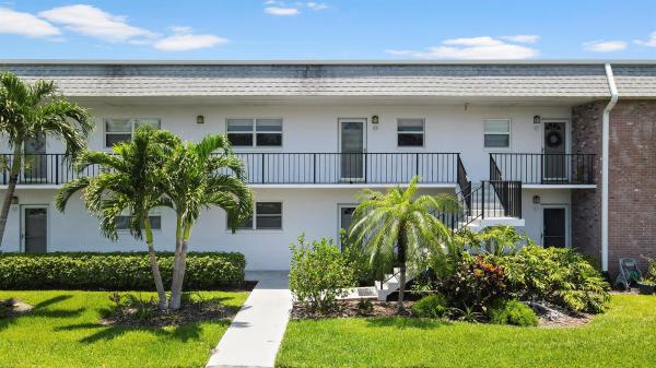 The Colonnades, 1166 Bayshore Dr #206, Fort Pierce, Florida 34949, image 1