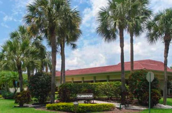 Fairways Of Boca Lago, 21211 Lago Cir, Boca Raton, Florida 33433, image 1