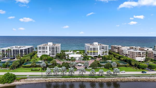 The Enclave Of Palm Beach, 3170 S Ocean Blvd, Palm Beach, Florida 33480, image 2