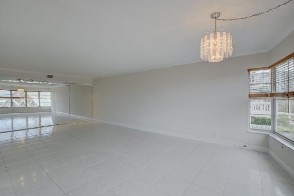 Country Club Towers, 2500 NE 48th Ln #408, Fort Lauderdale, Florida 33308, image 3