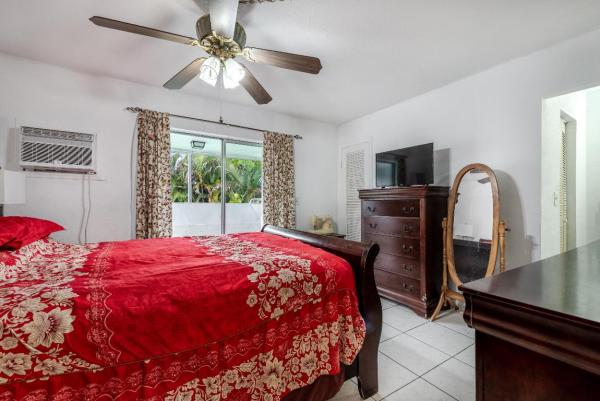 Coventry At Century Village, 14 Coventry A, West Palm Beach, Florida 33417, image 2