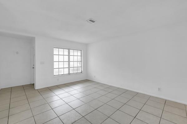 685 Ipswich St, Boca Raton, Florida 33487, image 1