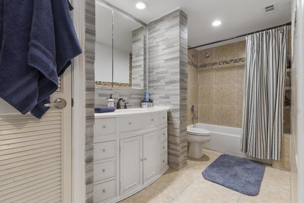 Kirkwood Townhomes, 2844 Kirk Rd, Lake Worth, Florida 33461, image 2