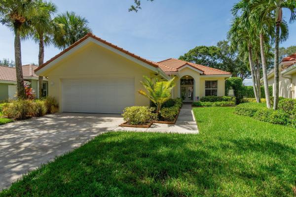 The Hamptons At Maplewood, 208 Hampton Pl, Jupiter, Florida 33458, image 1