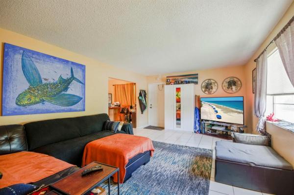 Palm Village Club, 500 NE 2nd St #228, Dania Beach, Florida 33004, image 1