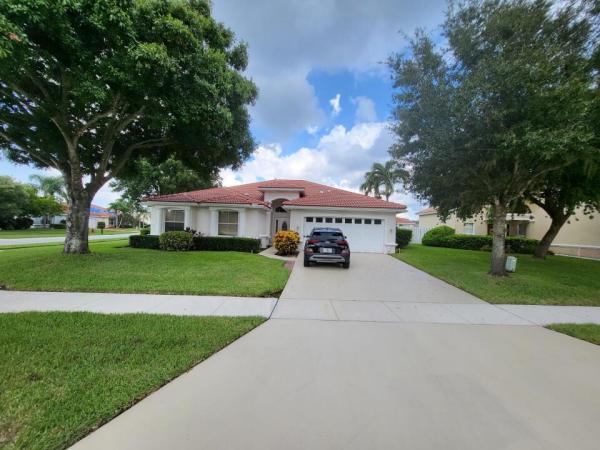 Las Colinas Village, 6751 Las Colinas Ln, Lake Worth Beach, Florida 33463, image 1