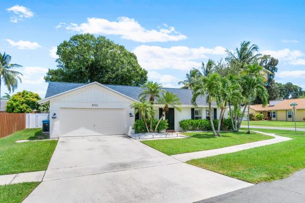 Sky Lake, 602 NW 11th St, Boynton Beach, Florida 33426, image 1