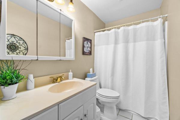Floral Park Lantana, 6665 Massachusetts Dr, Lake Worth, Florida 33462, image 1