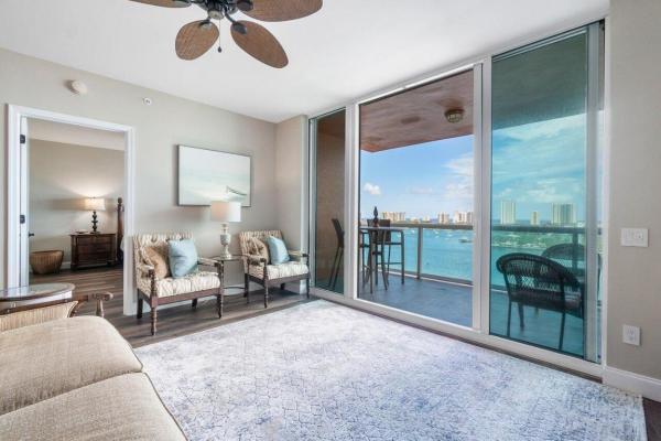 Marina Grande Club & Residences, 2640 Lake Shore Dr #1215, Riviera Beach, Florida 33404, image 3