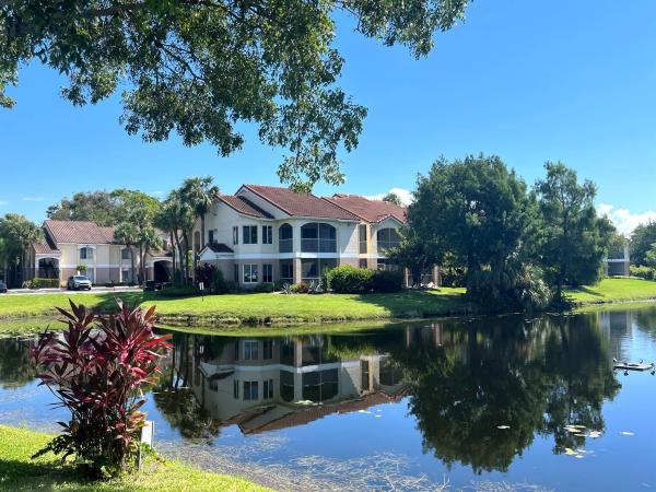 Casablanca Isles, 815 W Boynton Beach Blvd #6-206, Boynton Beach, Florida 33426, image 1