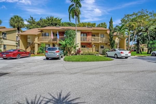 Sheffield Woods At Wellington, 13085 Belhaven Ct #4, Wellington, Florida 33414, image 1