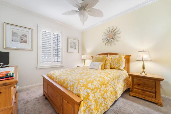 Tequesta Oaks, 67 Live Oak Cir, Tequesta, Florida 33469, image 1