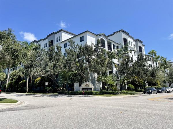 Vizcaya Lakes, 1690 Renaissance Commons Blvd #1218, Boynton Beach, Florida 33426, image 1